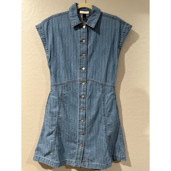 Universal Thread Women's Denim Dress size XS NWT - Picture 3 of 8